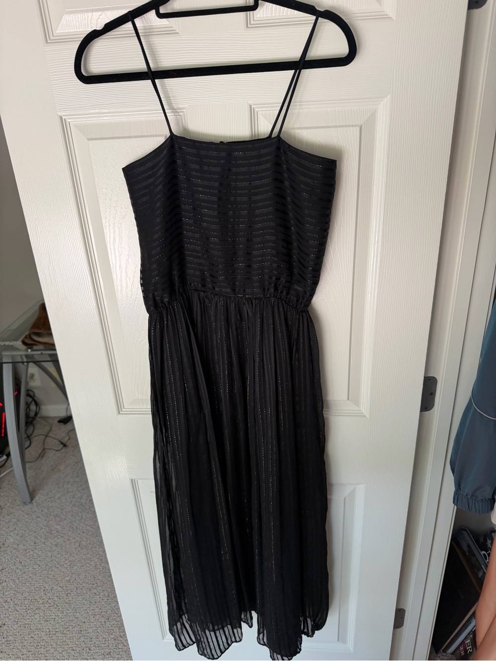 100% Silk vintage Dress Black Spaghetti-Strap Midi Dress - Elegant Evening Style